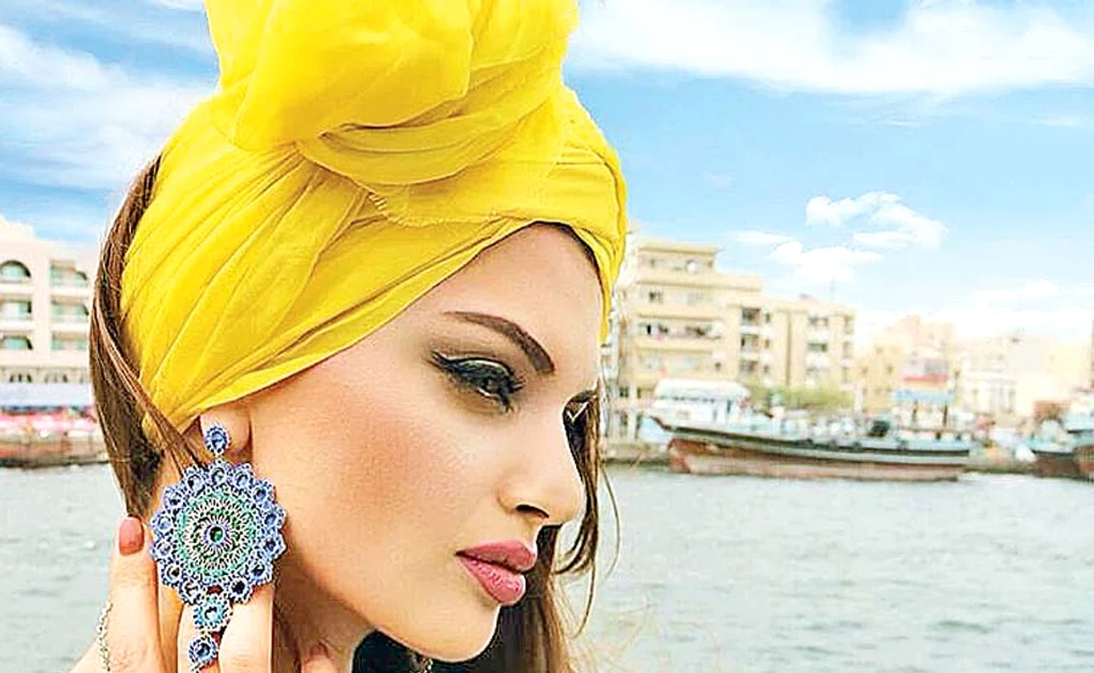 
    Ramona Gabor poartă  accesorii de câteva  mii de dolari  
