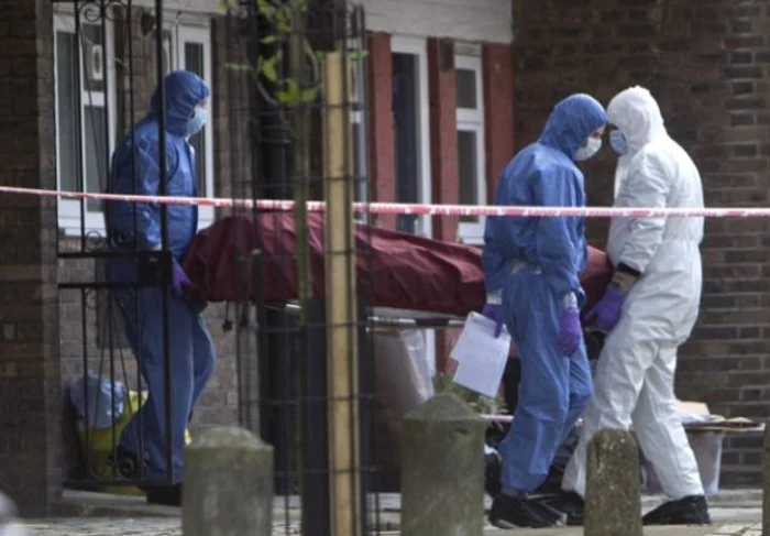 Bărbatul și-a decapitat soția din gelozieFoto Metro.co.uk