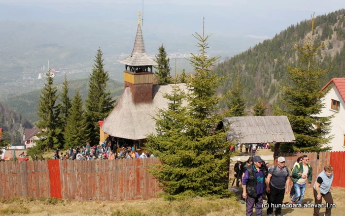 drumul crucii straja 2019 foto daniel guta adevarul