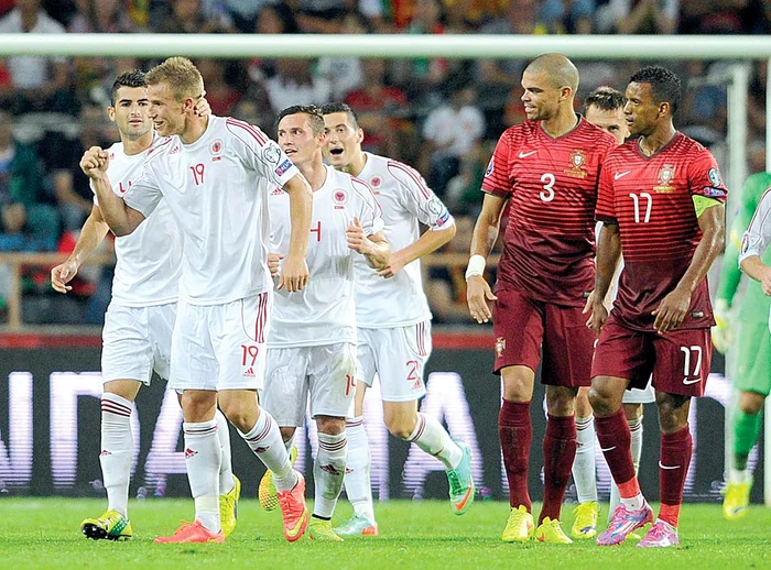 Albanezii au  detonat bomba preliminariilor