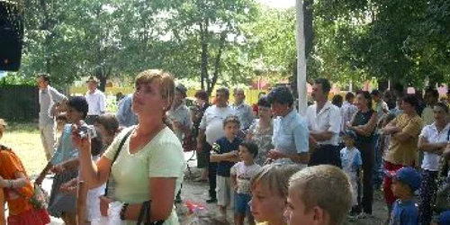 Bacău: Sărbătoare la Oituz