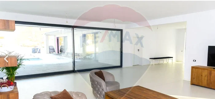 Casa este finisată doar la interior. FOTO: Remax