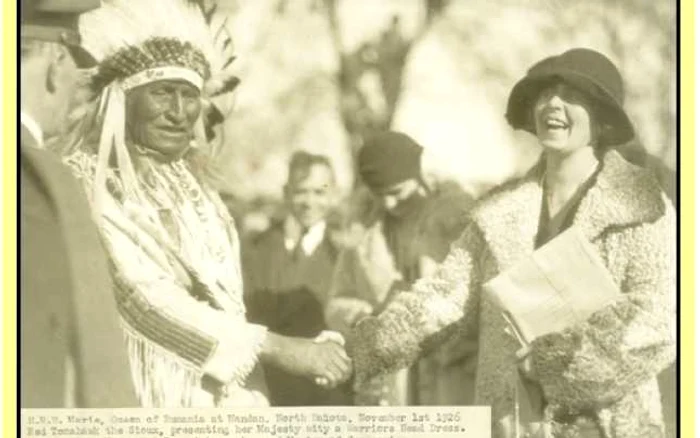 Regina Maria la întâlnirea cu indienii Sioux Foto welchdakotapappers