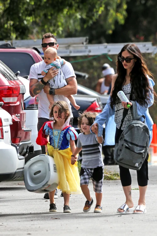 *EXCLUSIVE* Megan Fox and husband Brian Austin Green take there kids for some sushi in Malibu jpeg