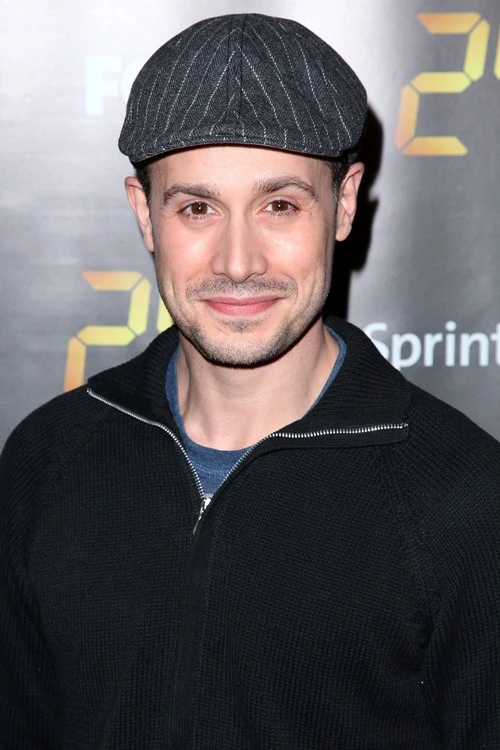 rp freddie prinze jr jpg jpeg