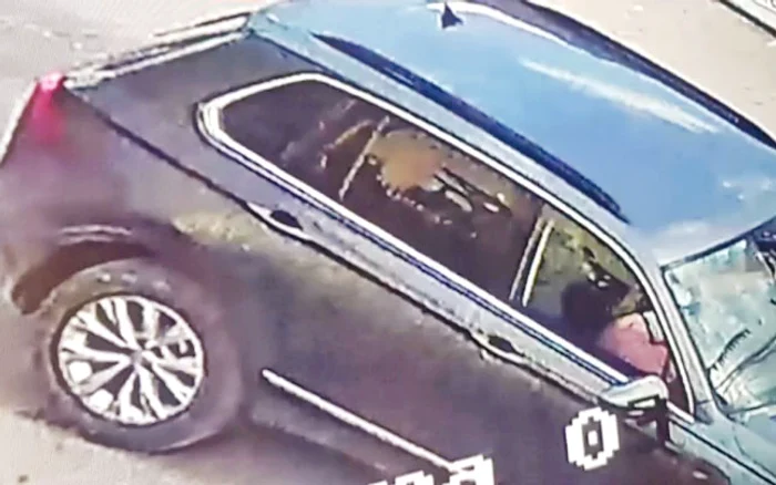 A închiriat o maşină VW Tiguan cu care a răpit-o pe Adriana Mihaela Fieraru (11 ani)