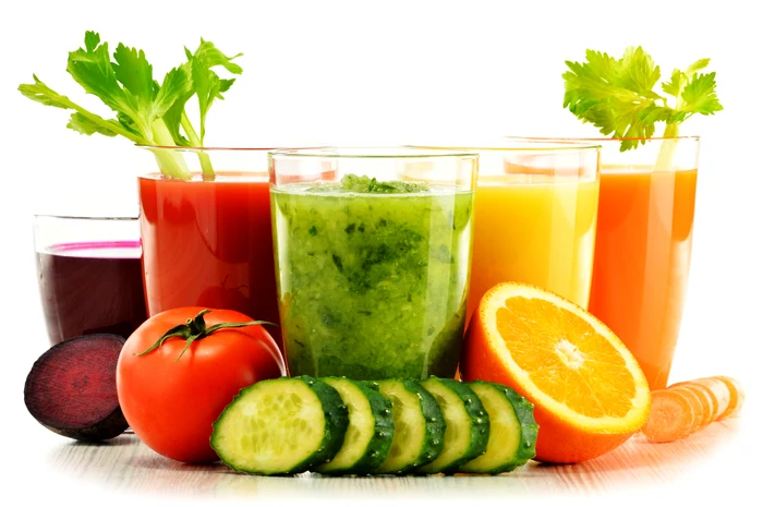 În cazul în care ai nivelul de colesterol crescut, cura cu sucuri de fructe și legume poate face minuni