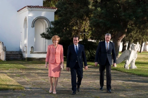 1 ludovic orban cu majestatea sa margareta si principele radu la palatul elisabeta 1 jpg jpeg