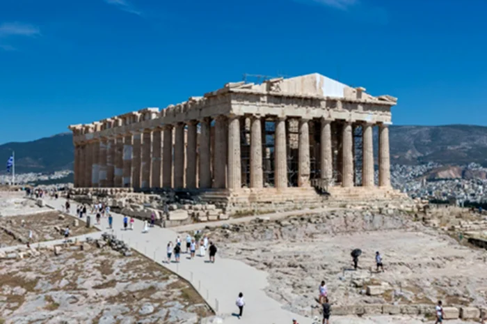 Acropola, după demontarea schelelor. Foto: Ministerul Culturii din Grecia