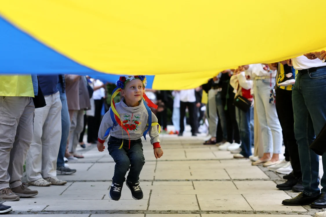 Kievul încearcă să obțină revenirea unor copii evacuați în Italia. FOTO AFP
