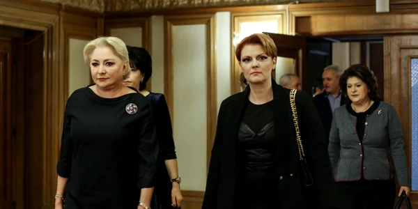 Viorica Dancila - Olguta Vasilescu si Rovana Plumb  Inquam Photos/George Calin