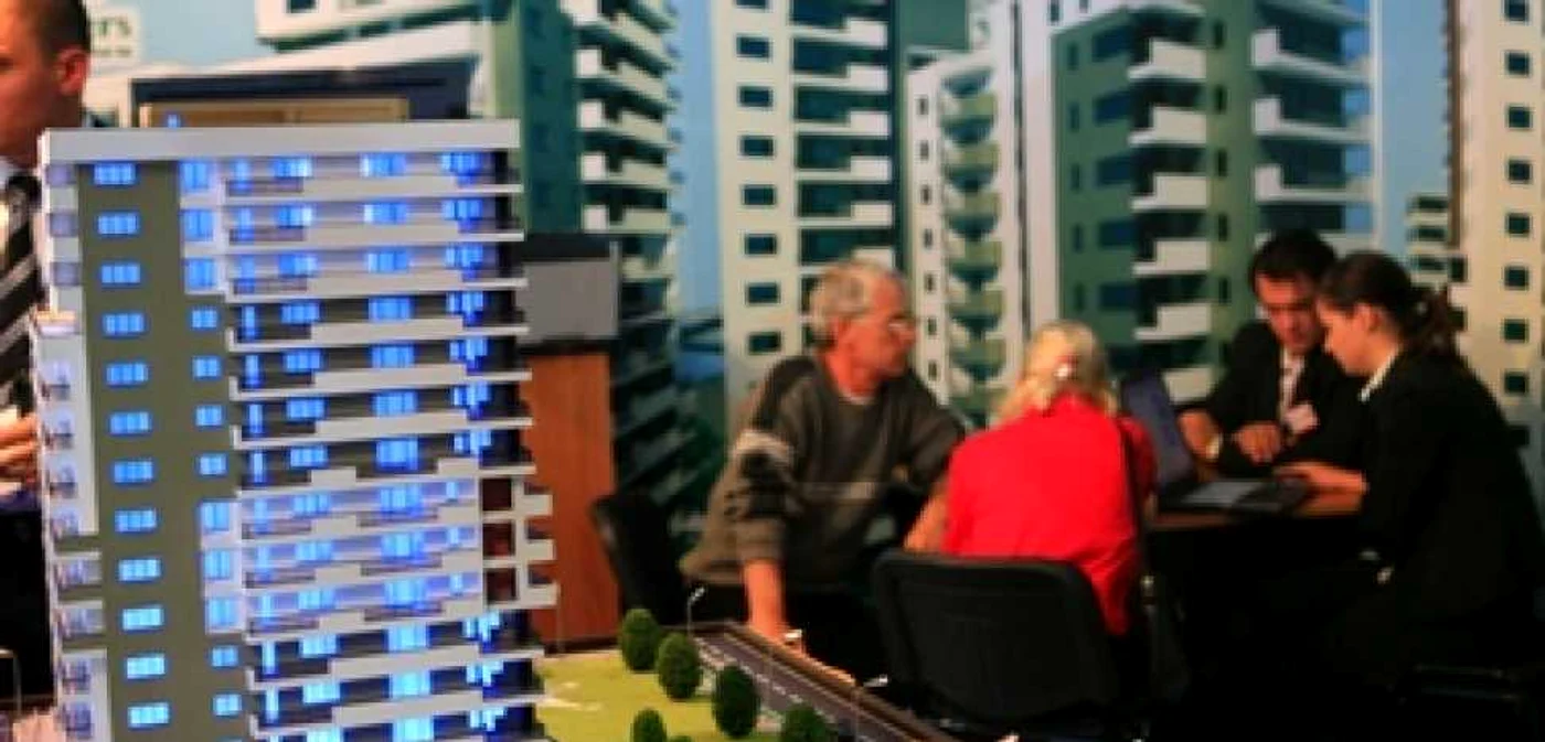 Decizia achiziţiei unei locuinţe, amânată pentru 2010