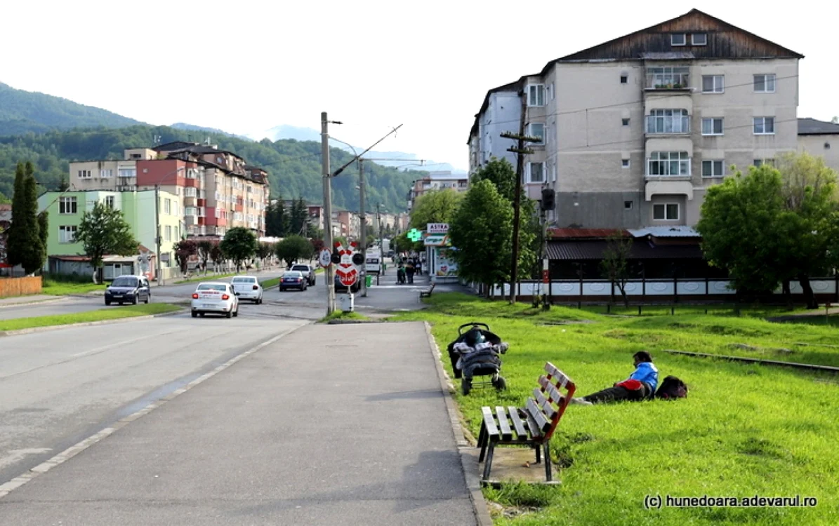 cartiere valea jiului foto daniel guta 