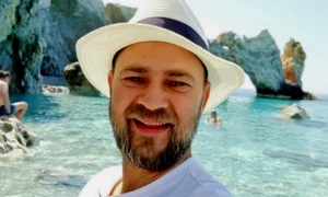 Cosmin Seleşi foto Click