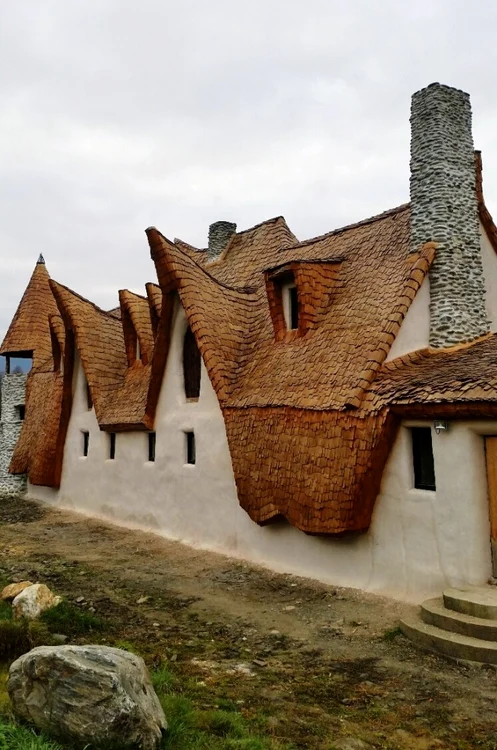 Pensiunea din Castelul de lut va avea 10 camere