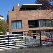 Vila lui dan Nicorescu e placată cu gresie naturală jpeg