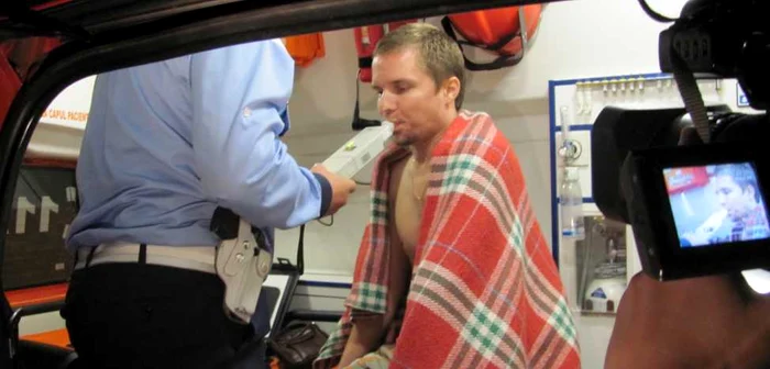 Tânărul a scăpat viu şi nevătămat