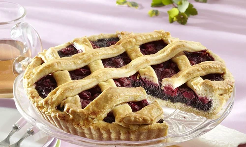tarta cu visine si mac jpeg