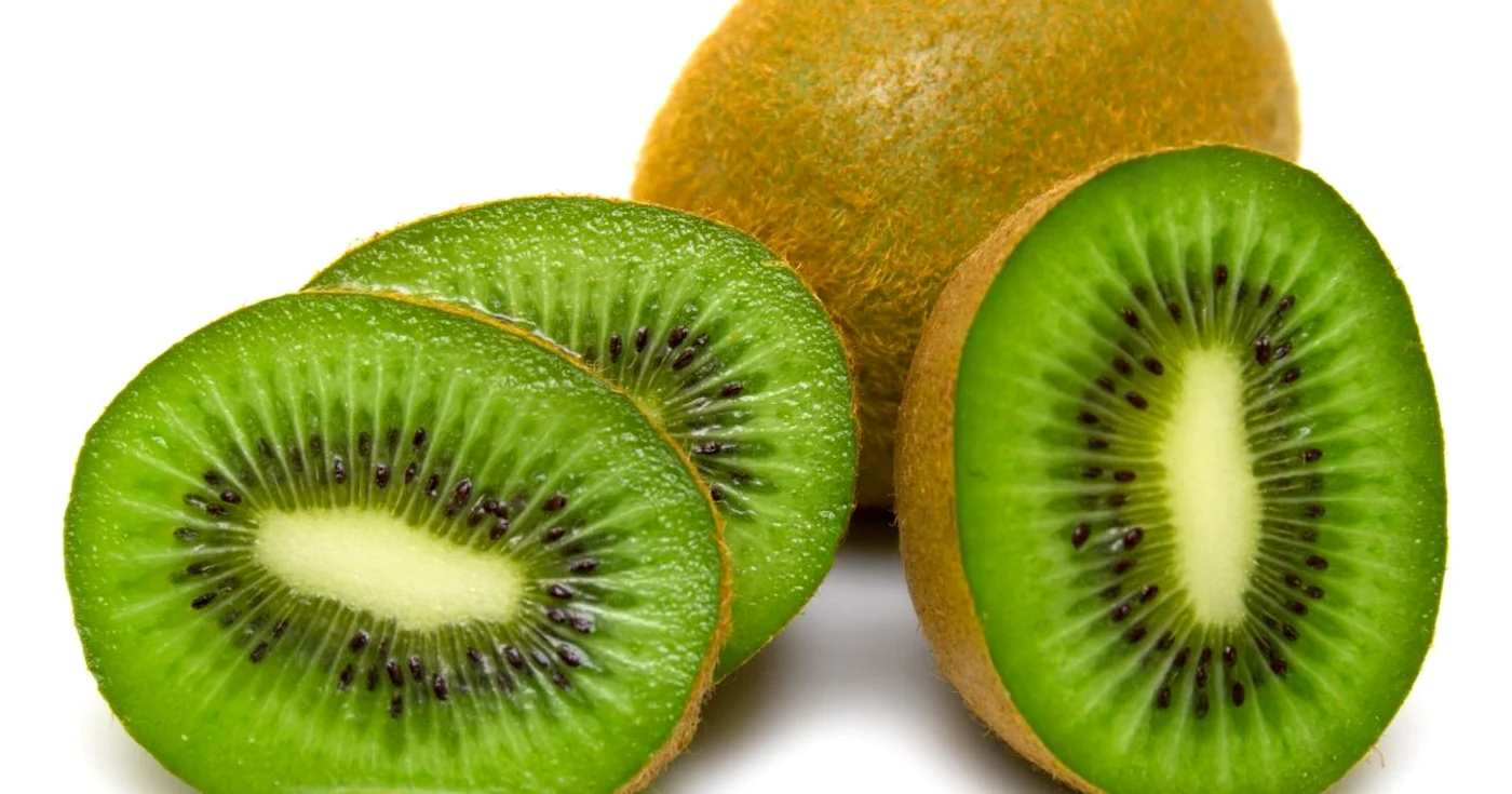 Beneficiile fructului kiwi sunt numeroase pentru organism