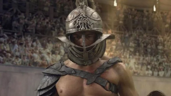 Spartacus   gladiatorul răzbunător născut din nisipuri însângerate jpeg