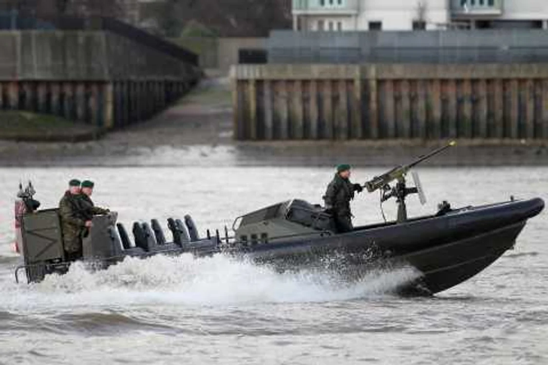 Londonezii sunt pregătiţi să intervină în cazul unor ameninţări teroriste în timpul JO * Foto: Reuters
