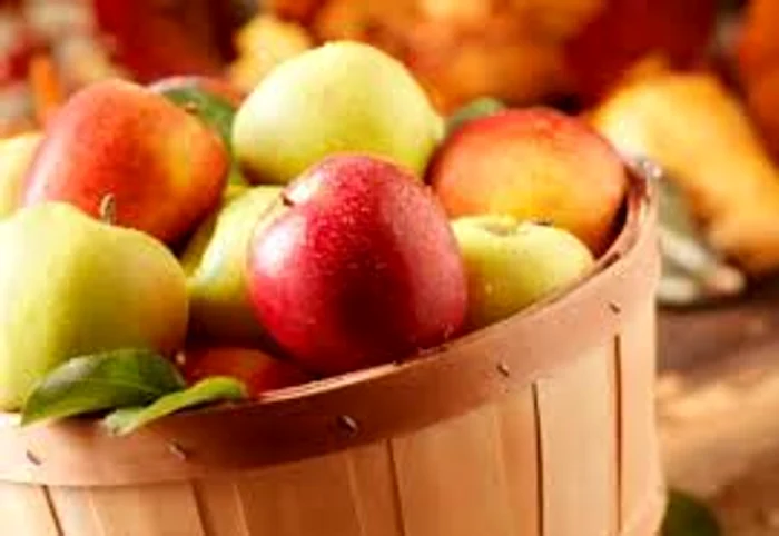 Profitați de cura de mere; cele de toamnă întăresc organismulSursa foto:acasă.ro