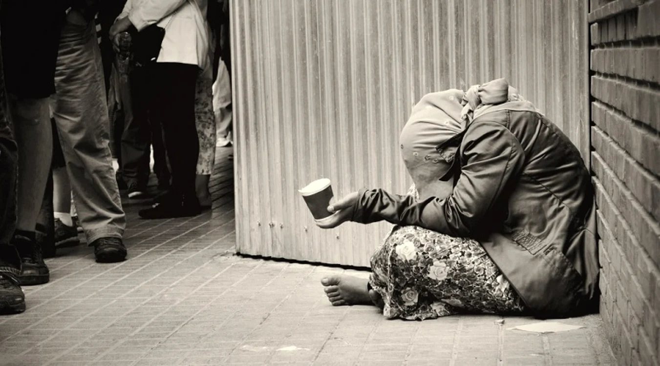 FOTO www.wall-street.ro