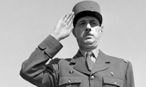 p 7 Charles de Gaulle WC jpg