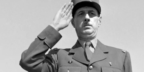 p 7 Charles de Gaulle WC jpg