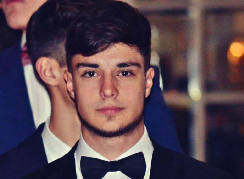 
    Alexandru Hogea avea 19 ani şi era student la Facultatea de Automaticăfoto: arhiva personală  