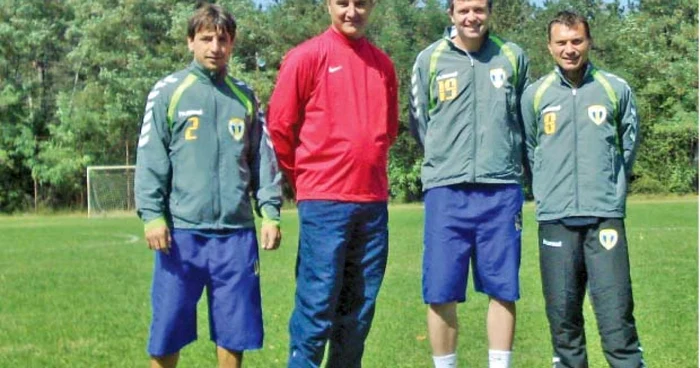 Florentin Dumitru, Opriţa, Pompiliu Stoica şi antrenorul Răchită au promovat cu Petrolul