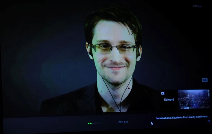 Snowden jpeg