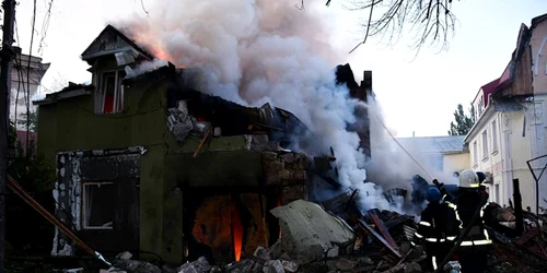 Cladiri distruse de rusi in Nikaoev FOTO Twitter @#mykolaiv