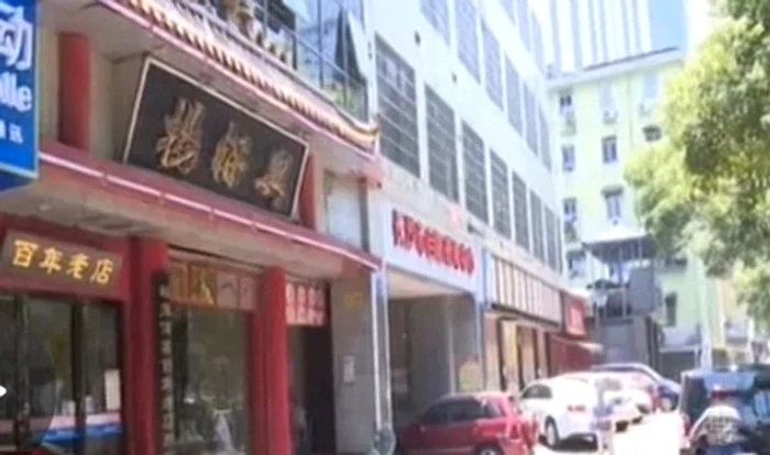 Proprietarul restaurantului nu se aștepta la reacția asta din partea clientuluiFoto Daily Mail