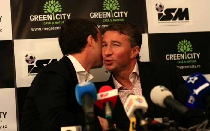 Dan Petrescu a colaborat cu Mihai Stoica la Urziceni, ultimul fiind managerul clubului