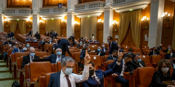Guvernul Cioloş votat în Parlament. FOTO  Inquam Photos / Ilona Andrei