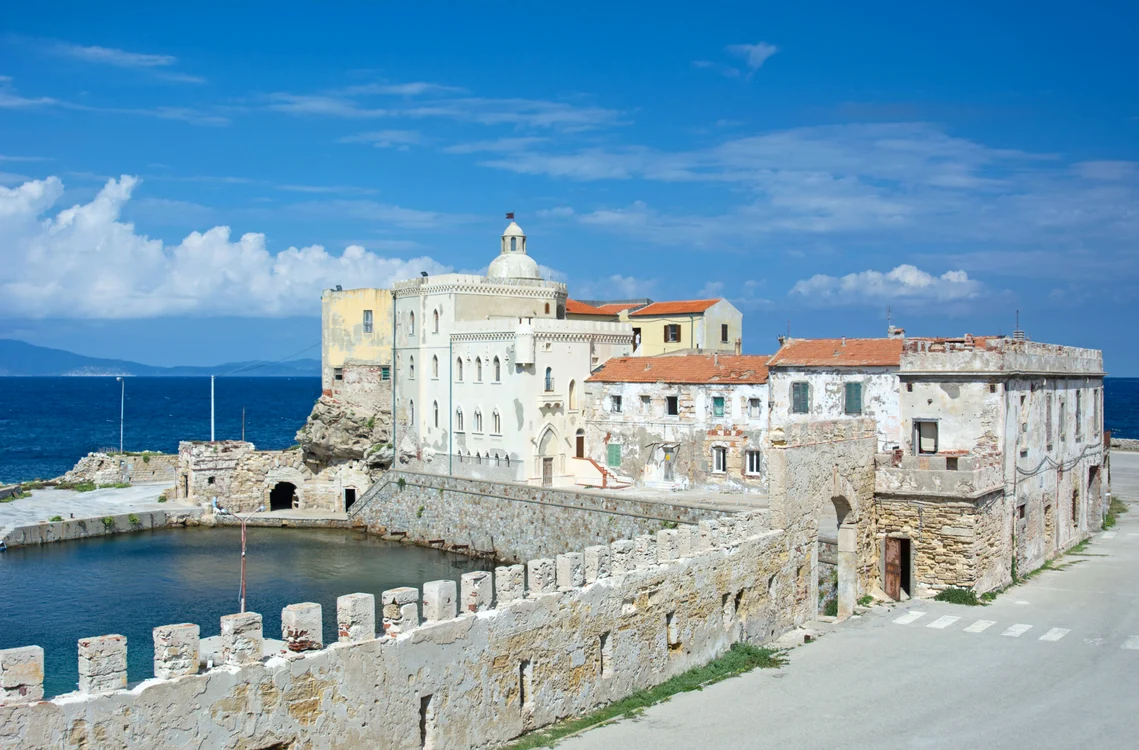 Insula Pianosa  