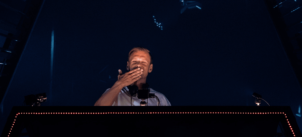 Concertul lui Armin van Buuren la București a fost anulat. Criza economică lovește și industria muzicală