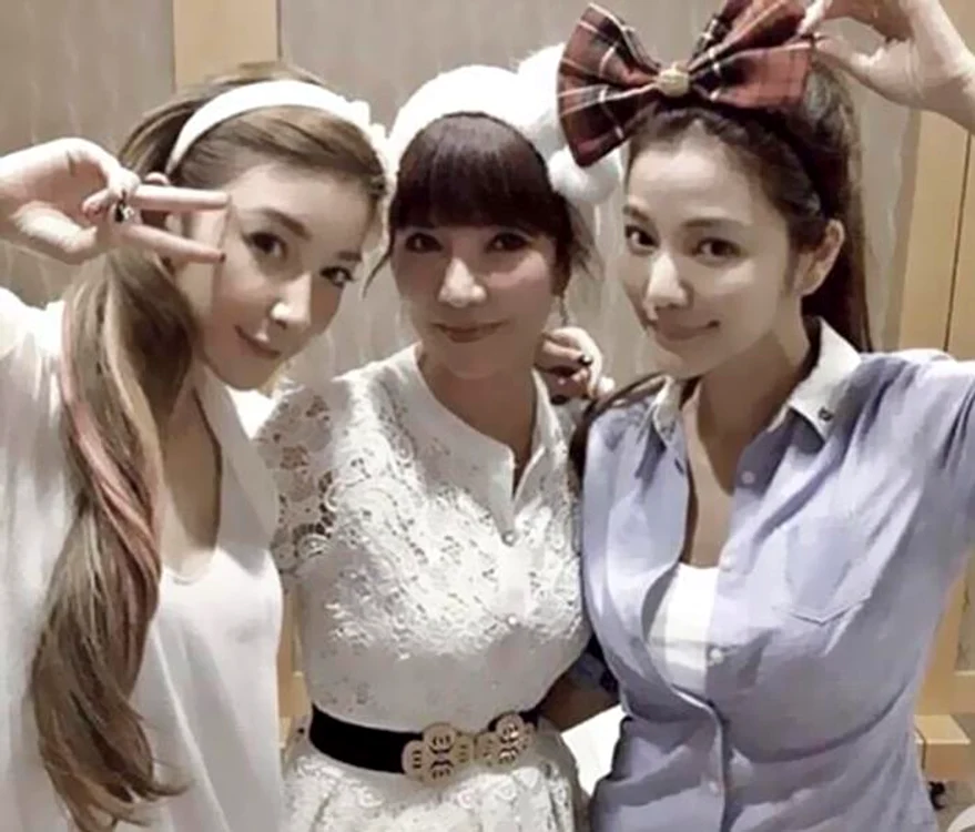 Sharon Hsu are 36 de ani, fiind cea mai mică dintre surorifoto: arhiva personală
