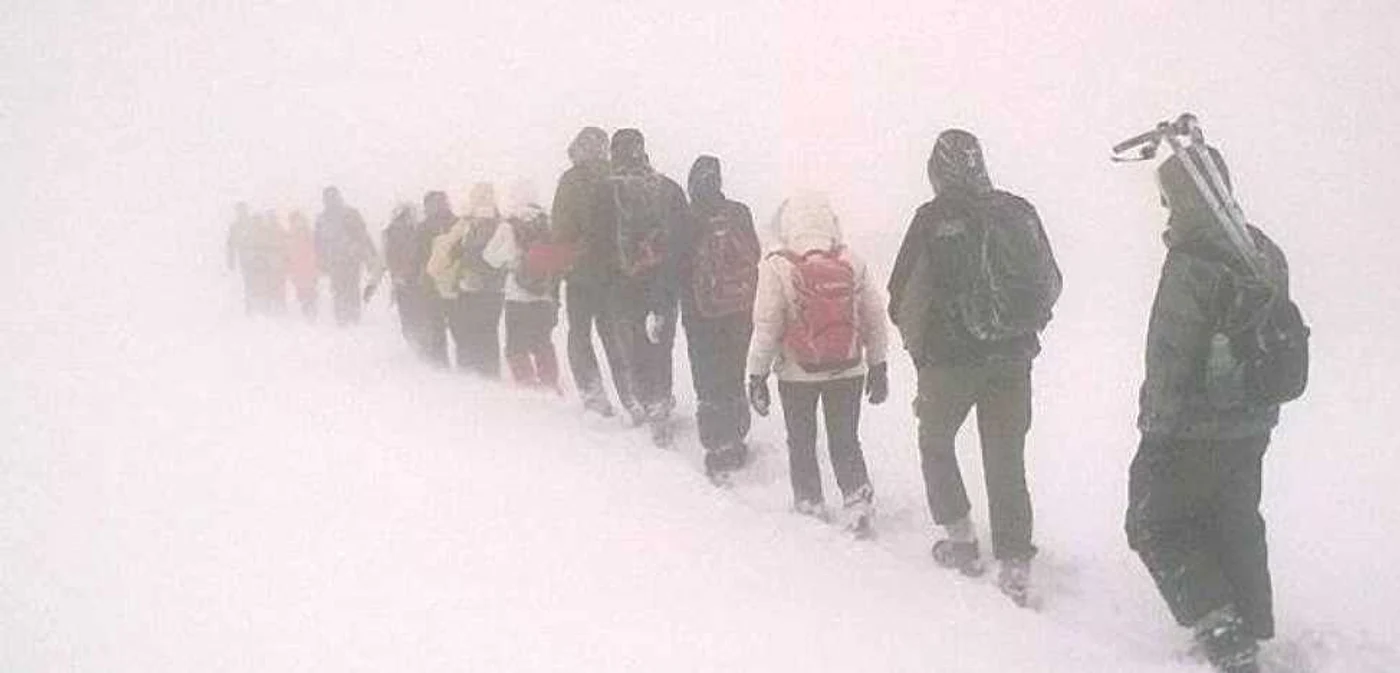 Risc ridicat de avalanşă în Parâng. FOTO: IJJ Hunedoara.