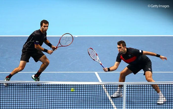 Horia Tecău (dreapta) şi olandezul Rojer