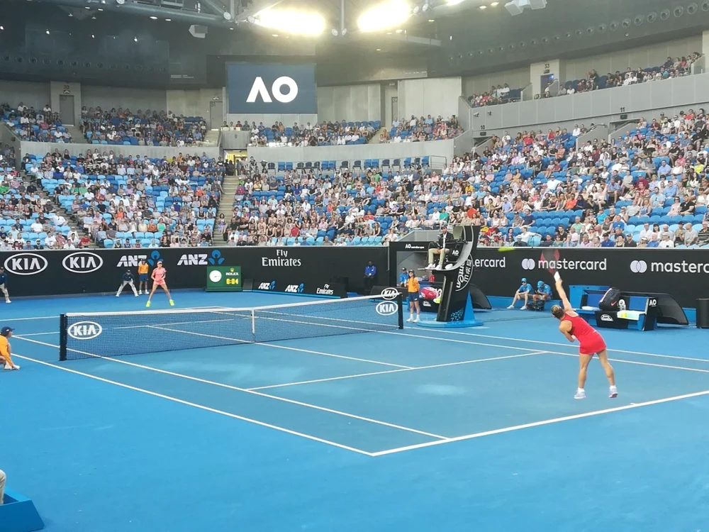 Simona Halep versus Eugenie Bouchard FOTO Iulian Anghel (Melbourne)