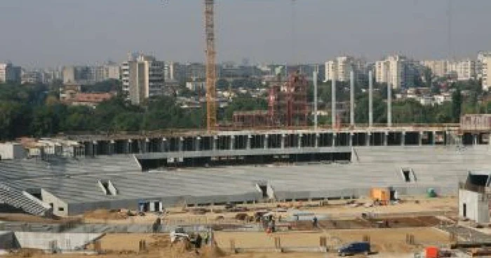 Bucureşti: Stadionul Naţional va fi gata abia în 2011. Crezi că mai avem vreo şansă la finala Europa League?