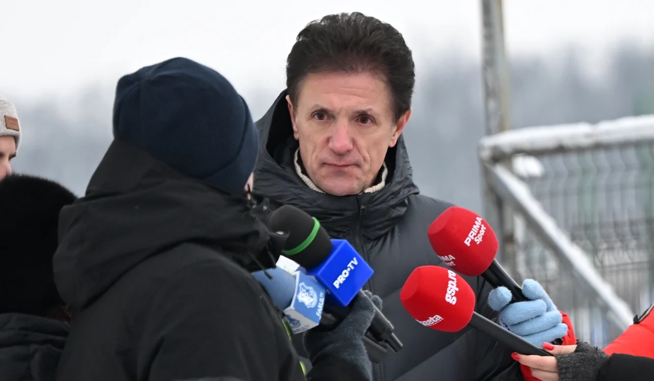 Gheorghe Popescu a fost contrazis de antrenorul de la Farul (FOTO: Sportpictures)