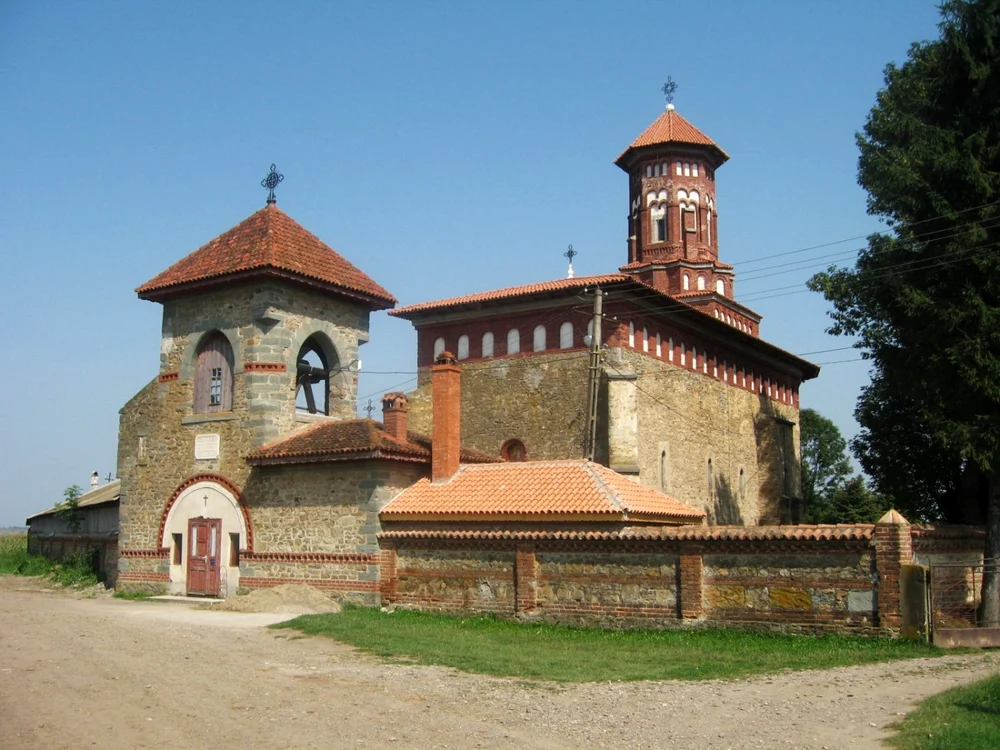 Biserica Albă din comuna suceveană Baia. FOTO www.wikipedia.org