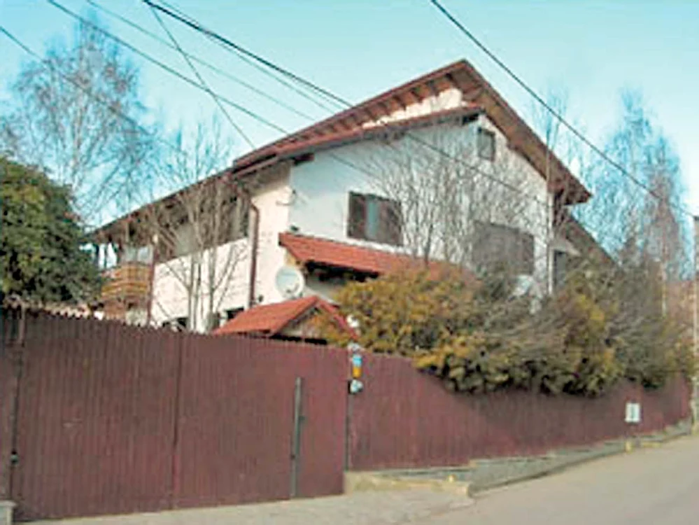 Casa pe care familia Ponta o deţine în comuna Cornu din Prahova