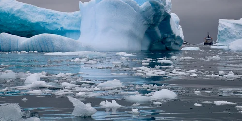 antarctica 4500447 1280 jpg