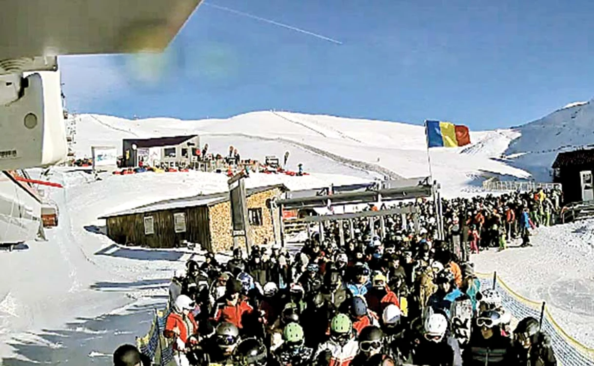 Coada de la telescaunul  din Valea Soarelui, Sinaia