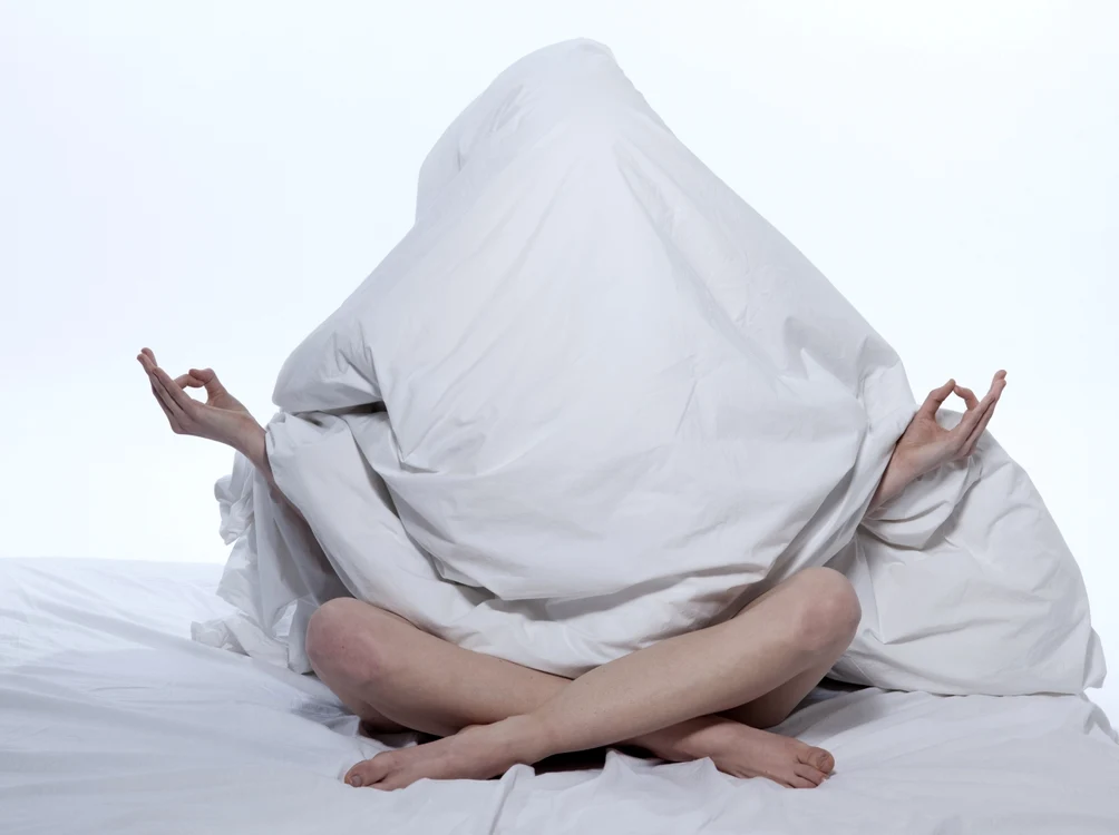 Privarea de somn şi incapacitatea de a adormi îţi afectează memoria şi capacitatea de a efectua sarcini care implică atenţie şi concentrare. Foto: Shutterstock