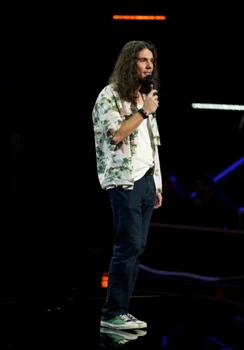 Eric, băiatul cel mare al fotbalistului George Ogăraru, va evolua pe scena X Factor Foto: Antena 1